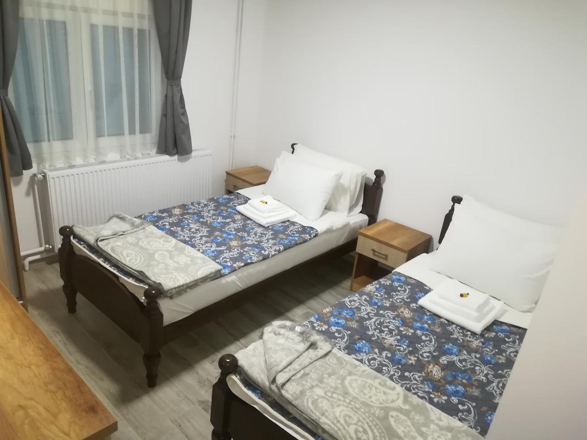 Karavan 123 Raška Exterior foto