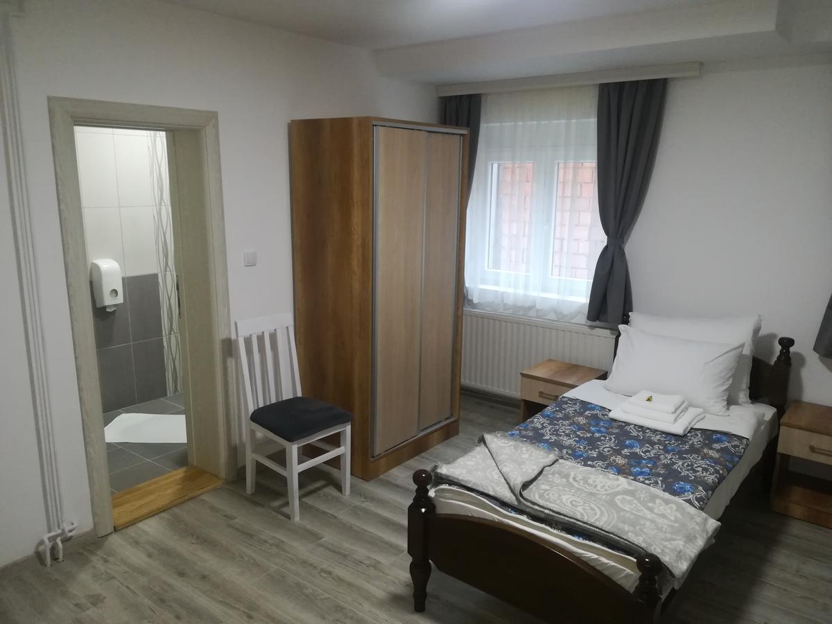 Karavan 123 Raška Exterior foto