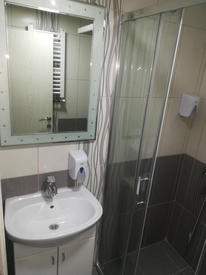 Karavan 123 Raška Exterior foto