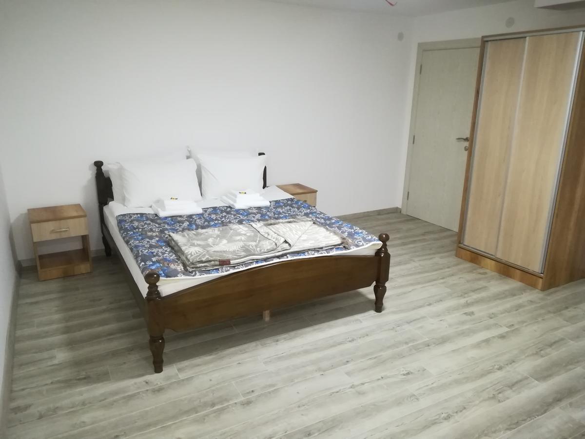 Karavan 123 Raška Exterior foto