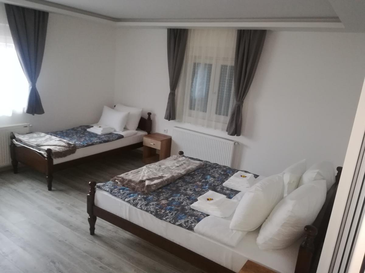 Karavan 123 Raška Exterior foto