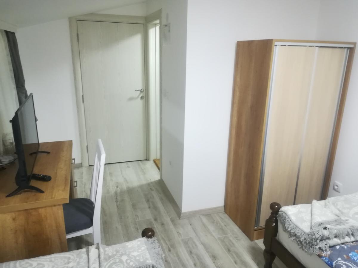 Karavan 123 Raška Exterior foto