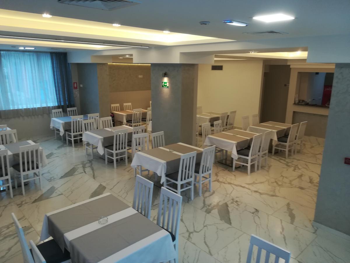 Karavan 123 Raška Exterior foto
