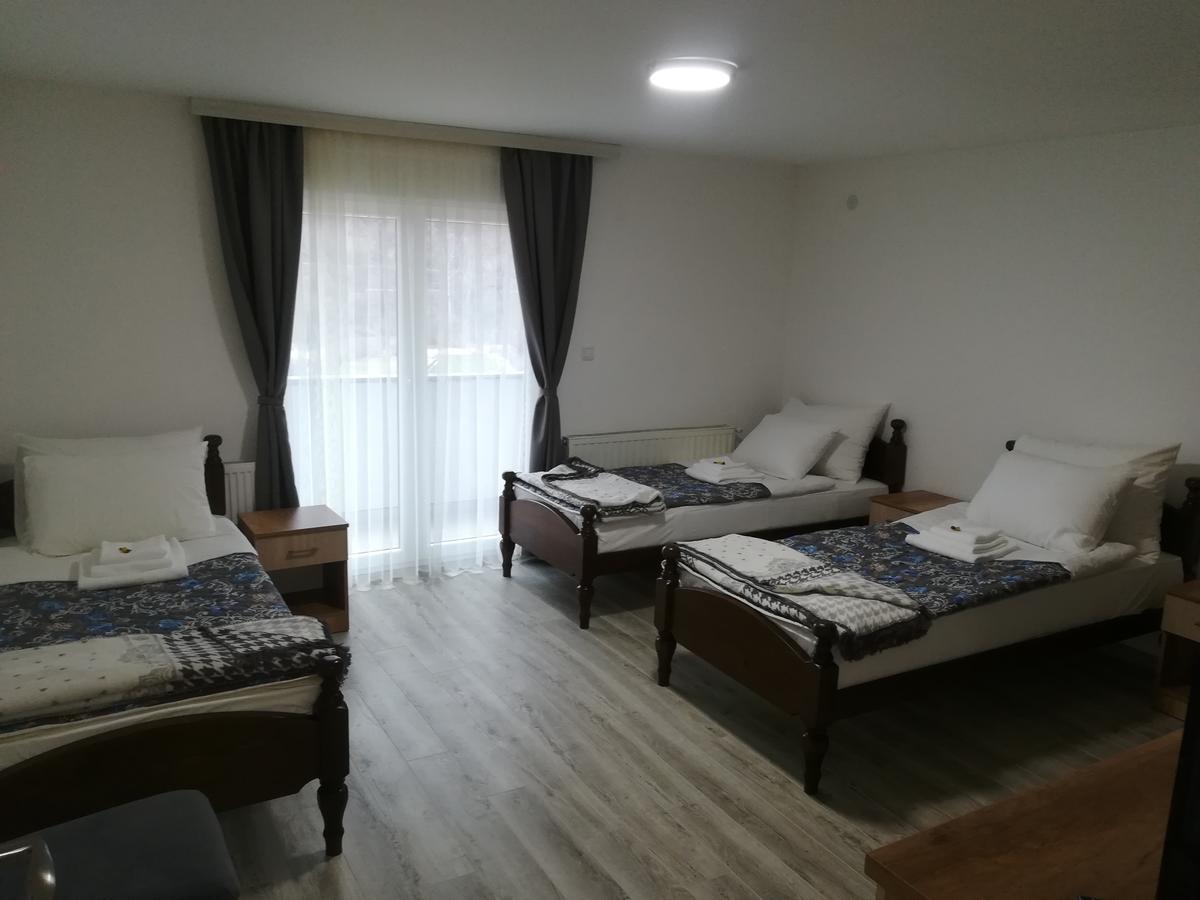 Karavan 123 Raška Exterior foto