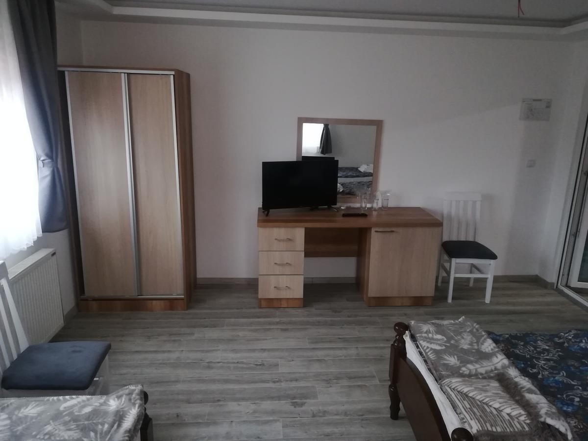 Karavan 123 Raška Exterior foto