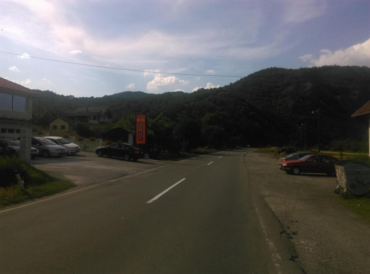 Karavan 123 Raška Exterior foto